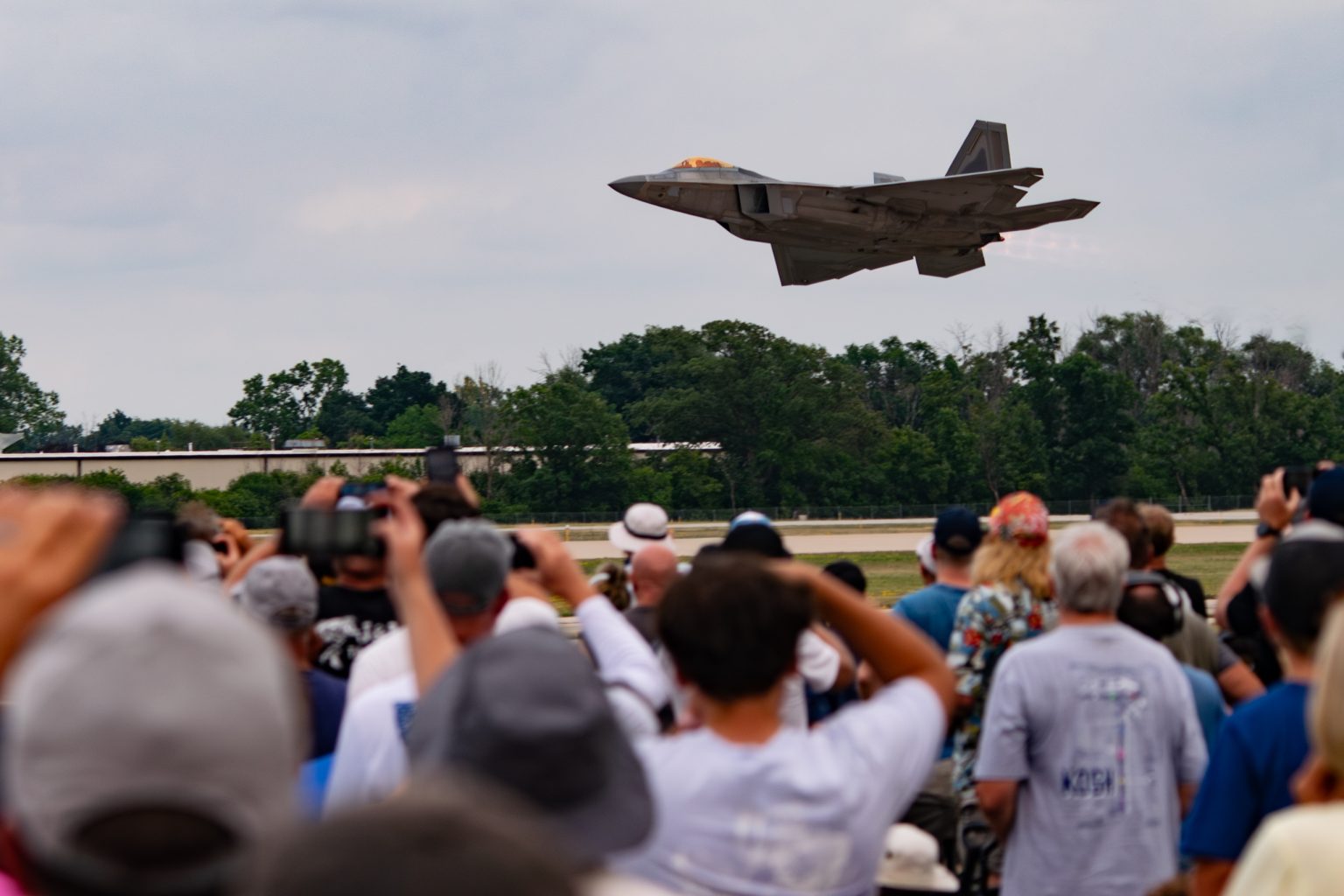 F22 5