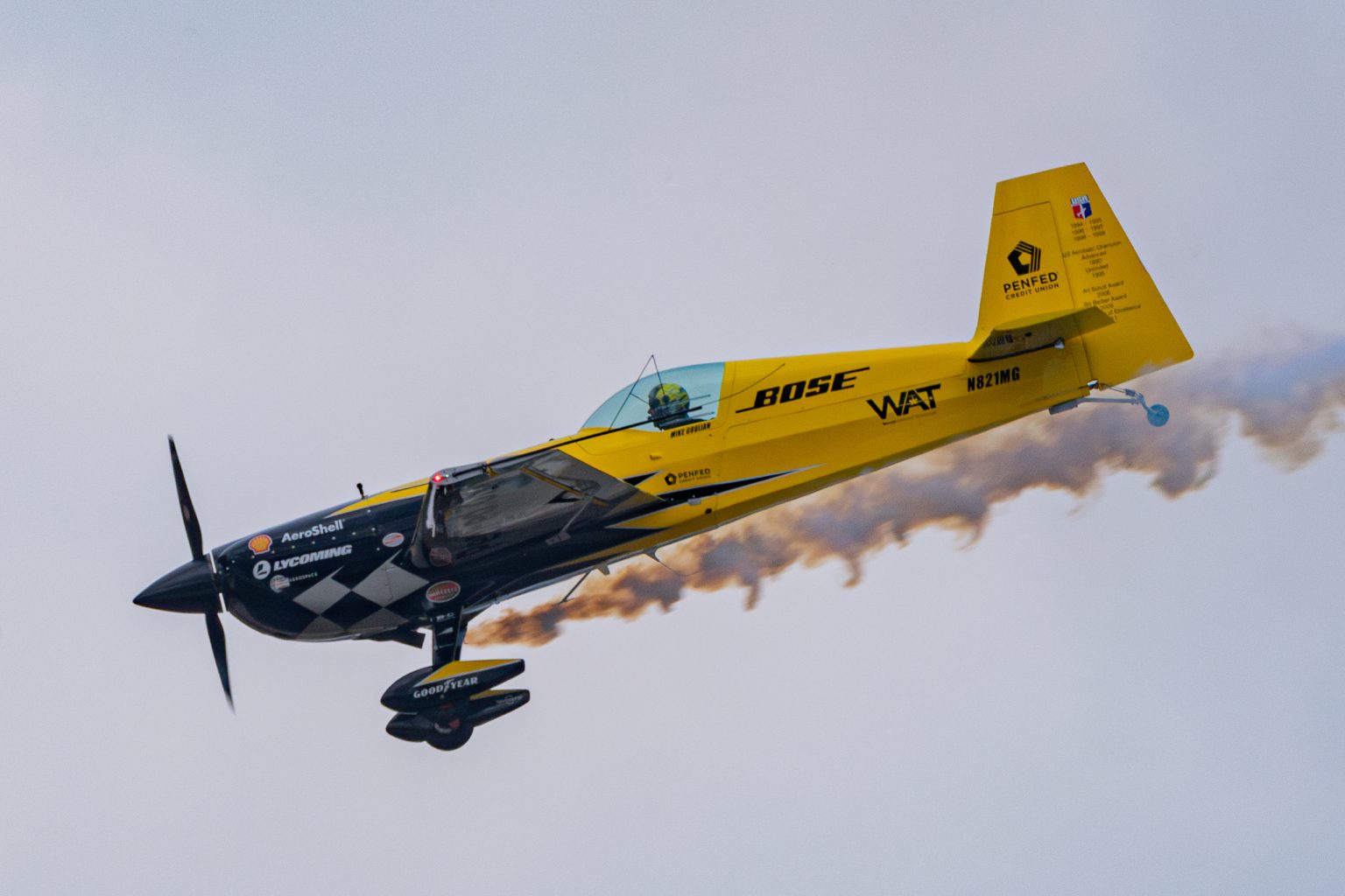 Mike Goulian Extra 300SC